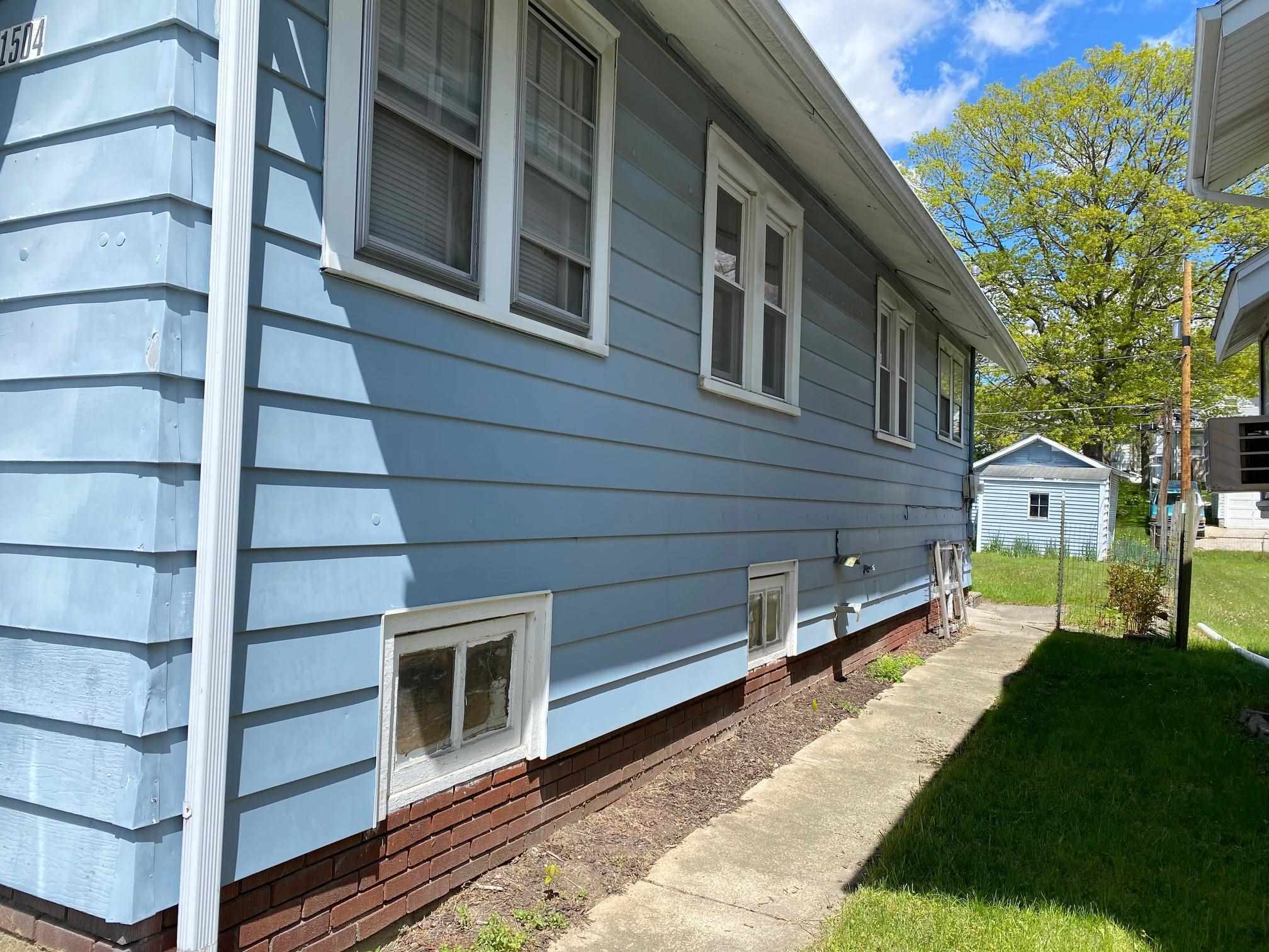 1504 Sinclair Street Fort Wayne, IN 46808 - Photo 8 of 32 Gallery Image 8