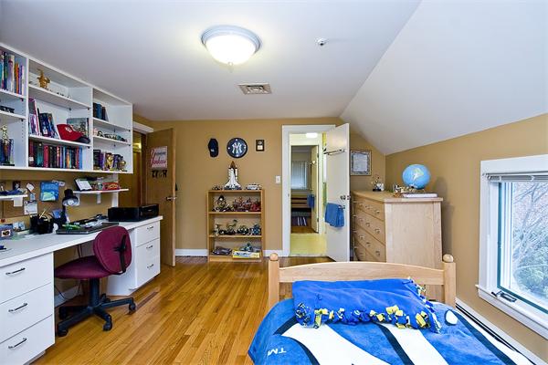 21 Cedar Road Belmont, MA 02478 - Photo 10 of 19 Gallery Image 10