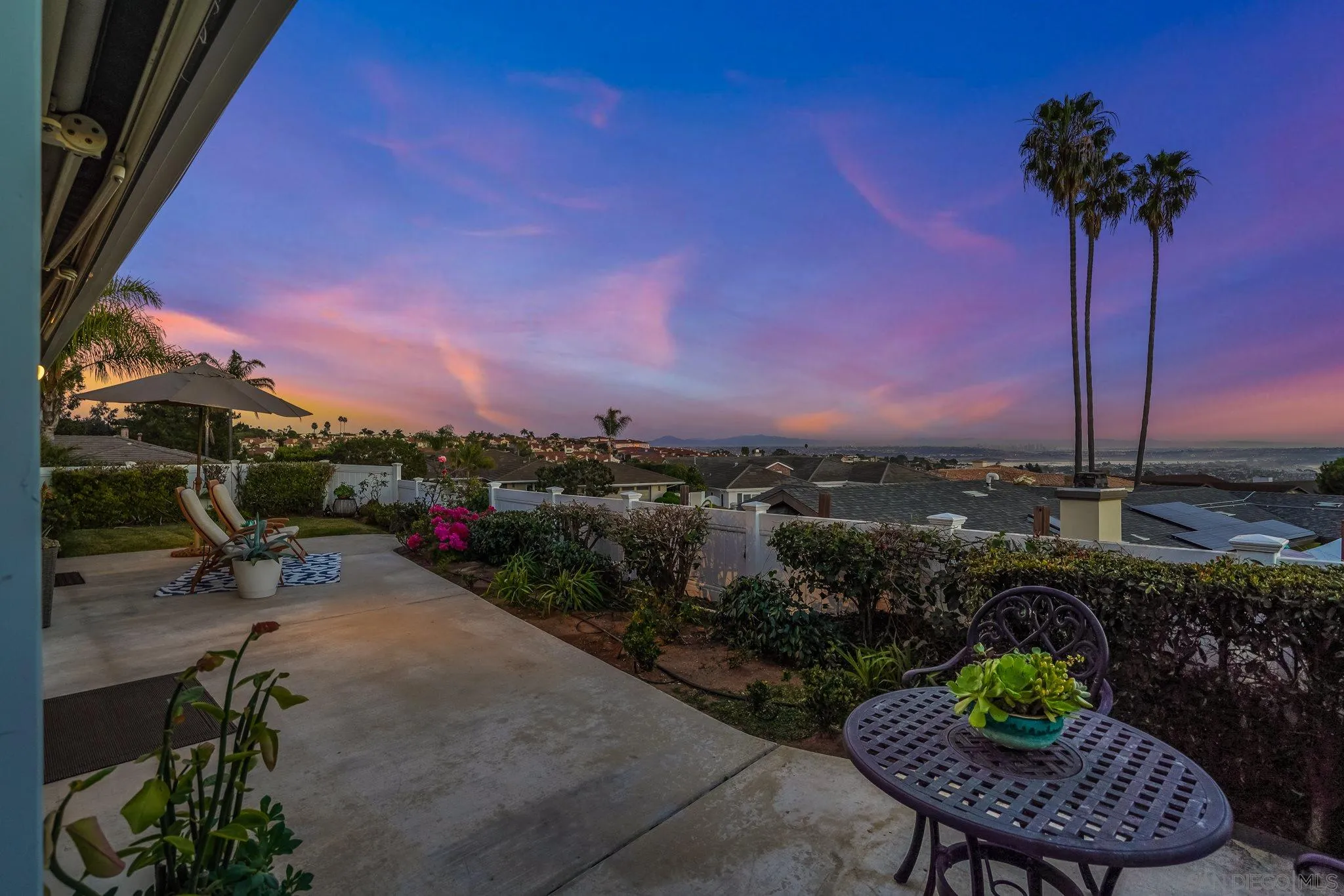 5730 Rutgers Road La Jolla, CA 92037 - Photo 31 of 54 a view of a table and chairs in patio