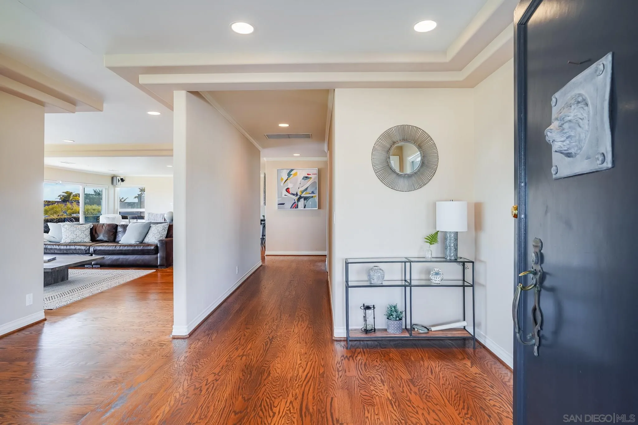 5730 Rutgers Road La Jolla, CA 92037 - Photo 33 of 54 a view of living room