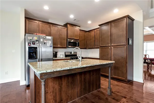 $549,900 | 3504 Laurel River Point, Gainesville, GA 30504