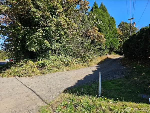 $150,000 | 22550 Highway 3, Belfair, WA 98528