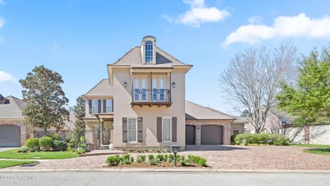 $949,000 | 105 Adair Lane, Lafayette, LA 70508