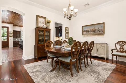 $949,000 | 105 Adair Lane, Lafayette, LA 70508