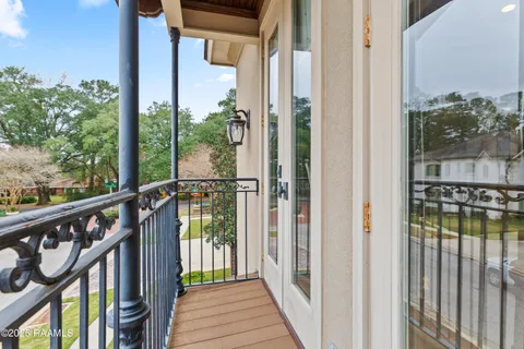 $949,000 | 105 Adair Lane, Lafayette, LA 70508