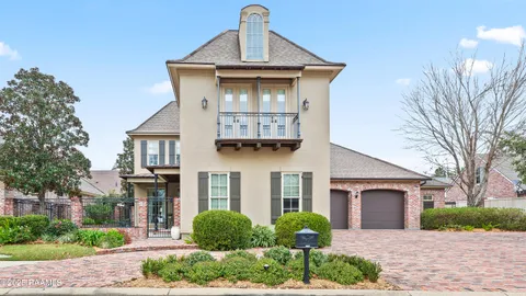 $949,000 | 105 Adair Lane, Lafayette, LA 70508