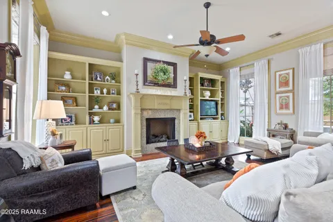 $949,000 | 105 Adair Lane, Lafayette, LA 70508