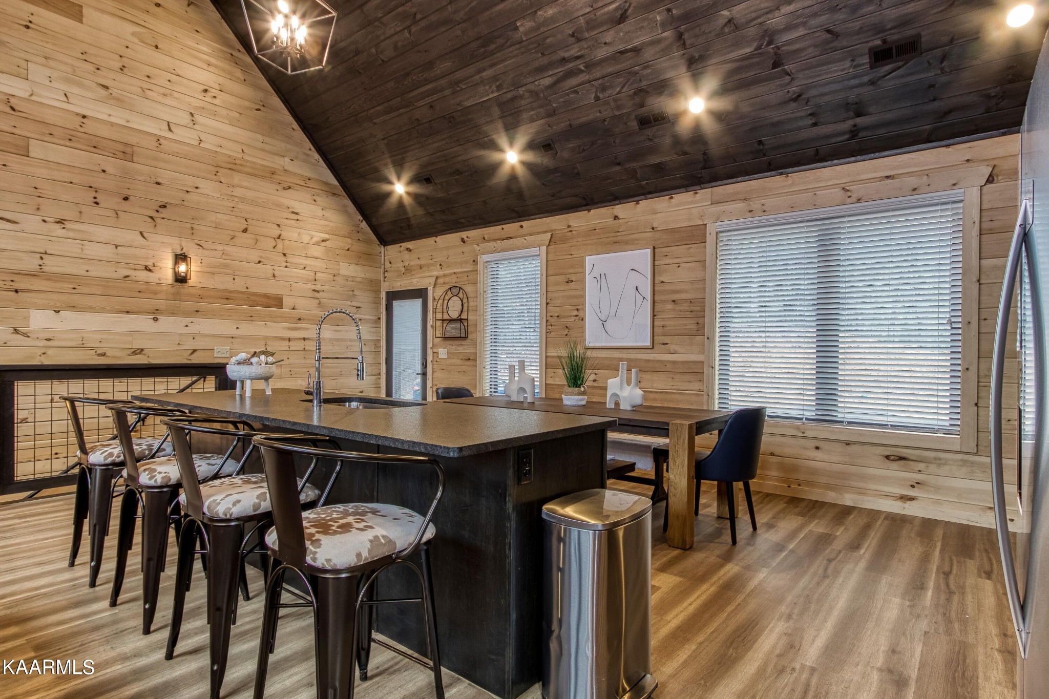 2012 Bluff Mountain Road Sevierville, TN 37876 - Photo 12 of 40 Gallery Image 12