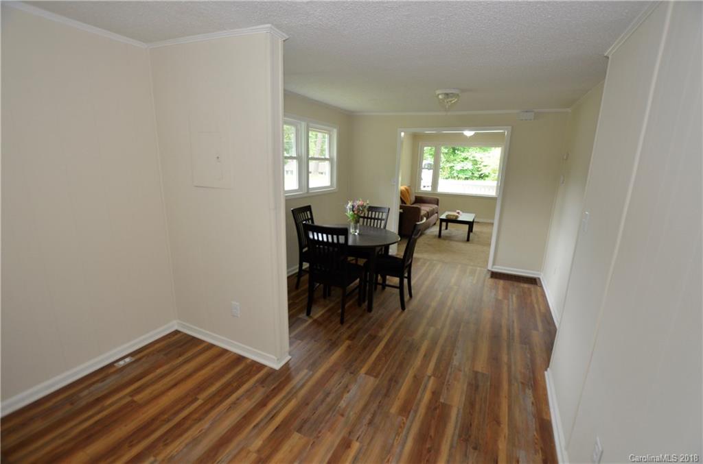 408 Queens Road Gastonia, NC 28052 - Photo 4 of 10 Gallery Image 4