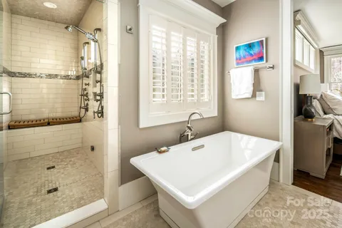 $1,850,000 | 14 Twinflower Trail, Asheville, NC 28804