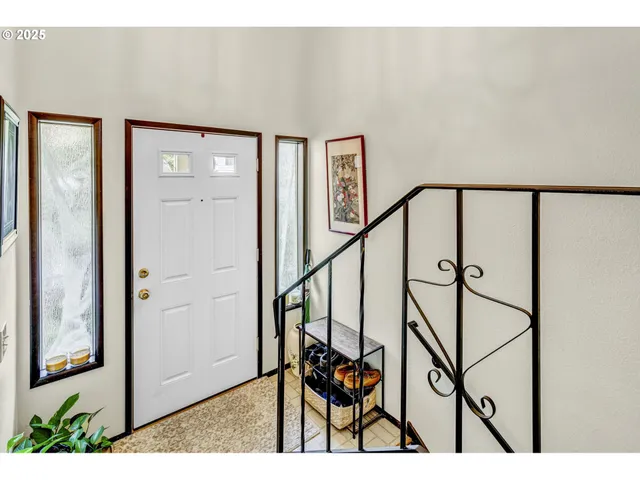 a view of an entryway