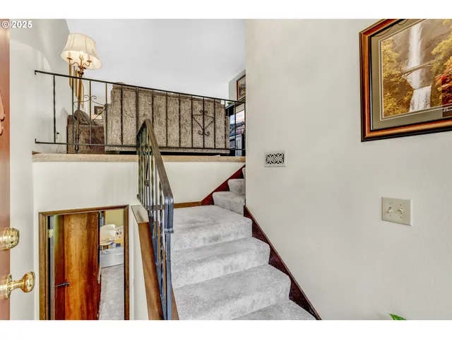 a bedroom with a bed and a cabinets