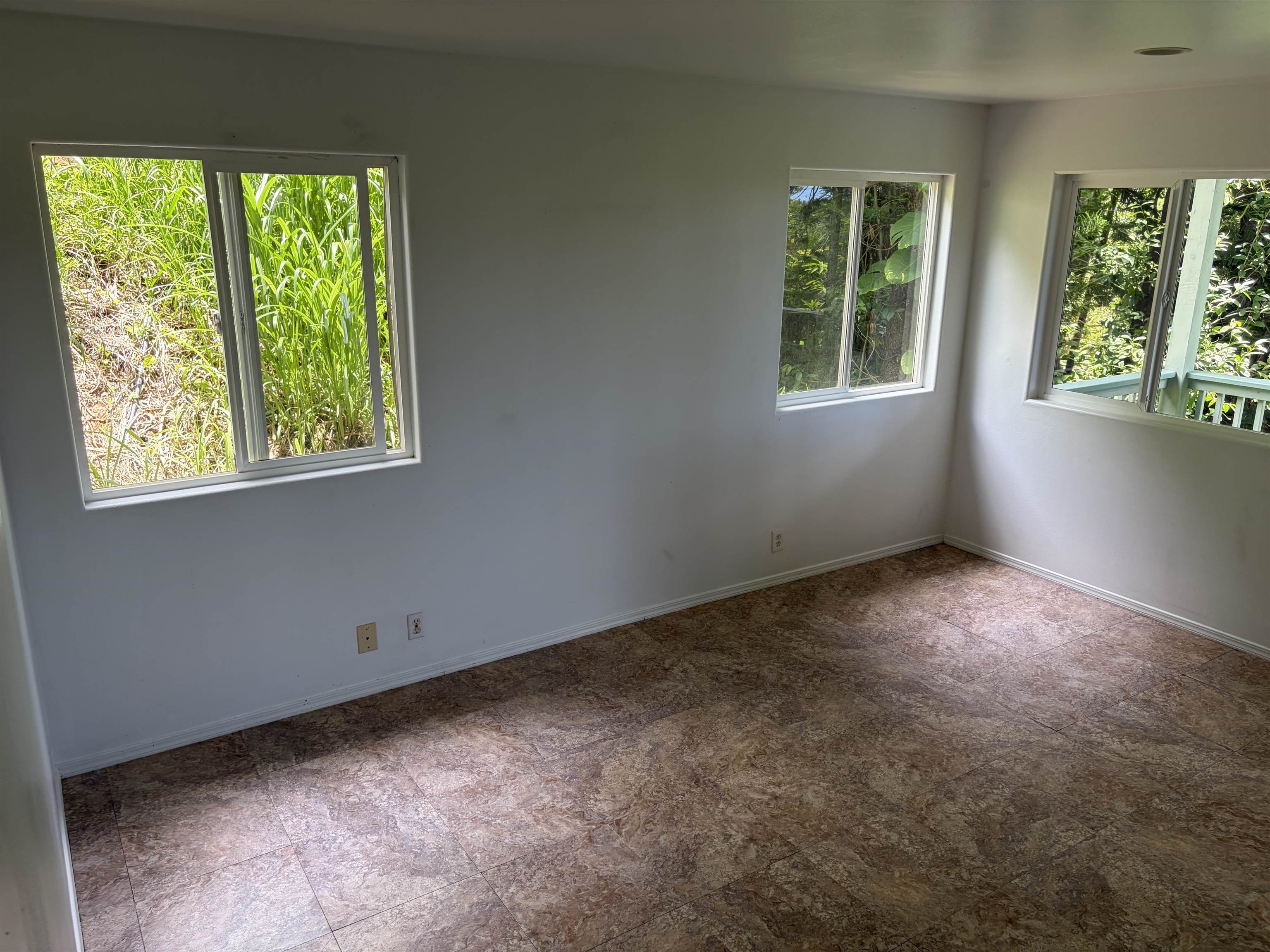 580 West Kuiaha Road Haiku, HI 96708 - Photo 20 of 29