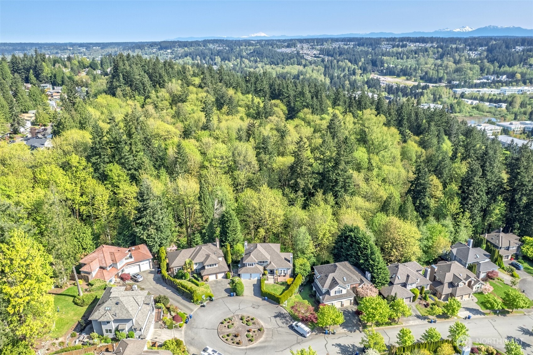 10906 Northeast 197th Street Bothell, WA 98011 - Photo 2 of 38 a view of a outdoor space with a garden
