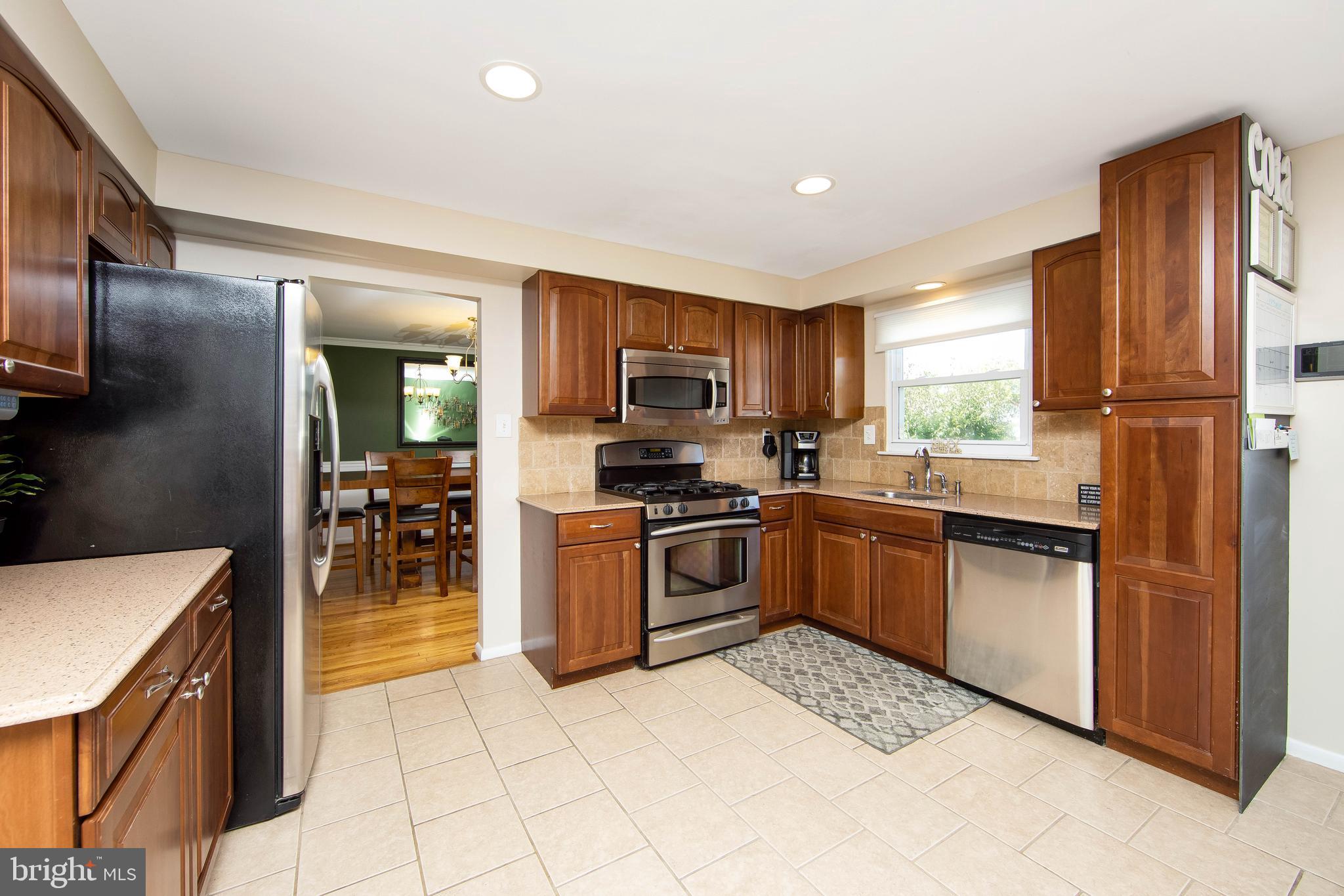 9 Candlestick Road Clementon, NJ 08021 - Photo 14 of 47