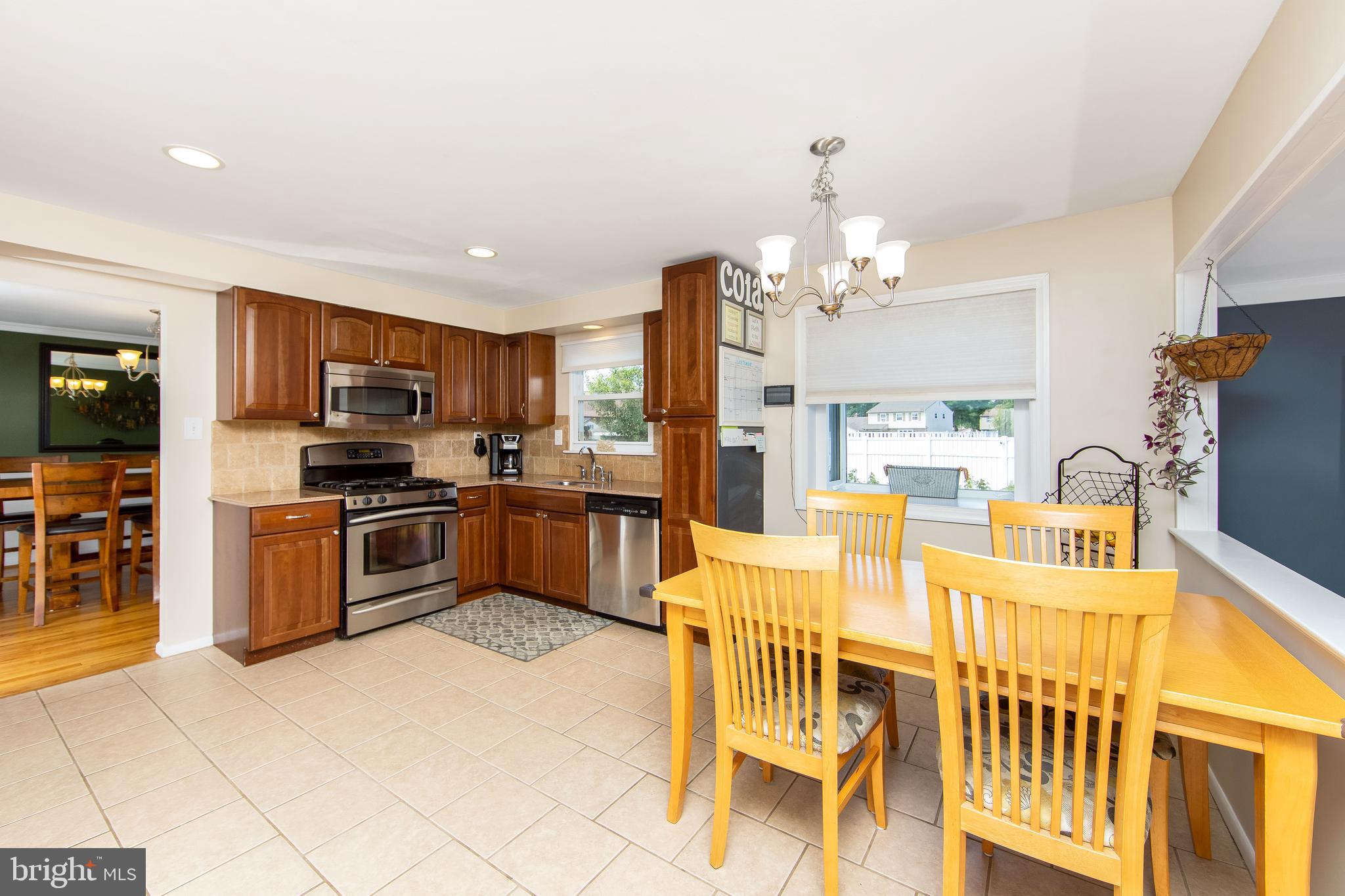9 Candlestick Road Clementon, NJ 08021 - Photo 17 of 47