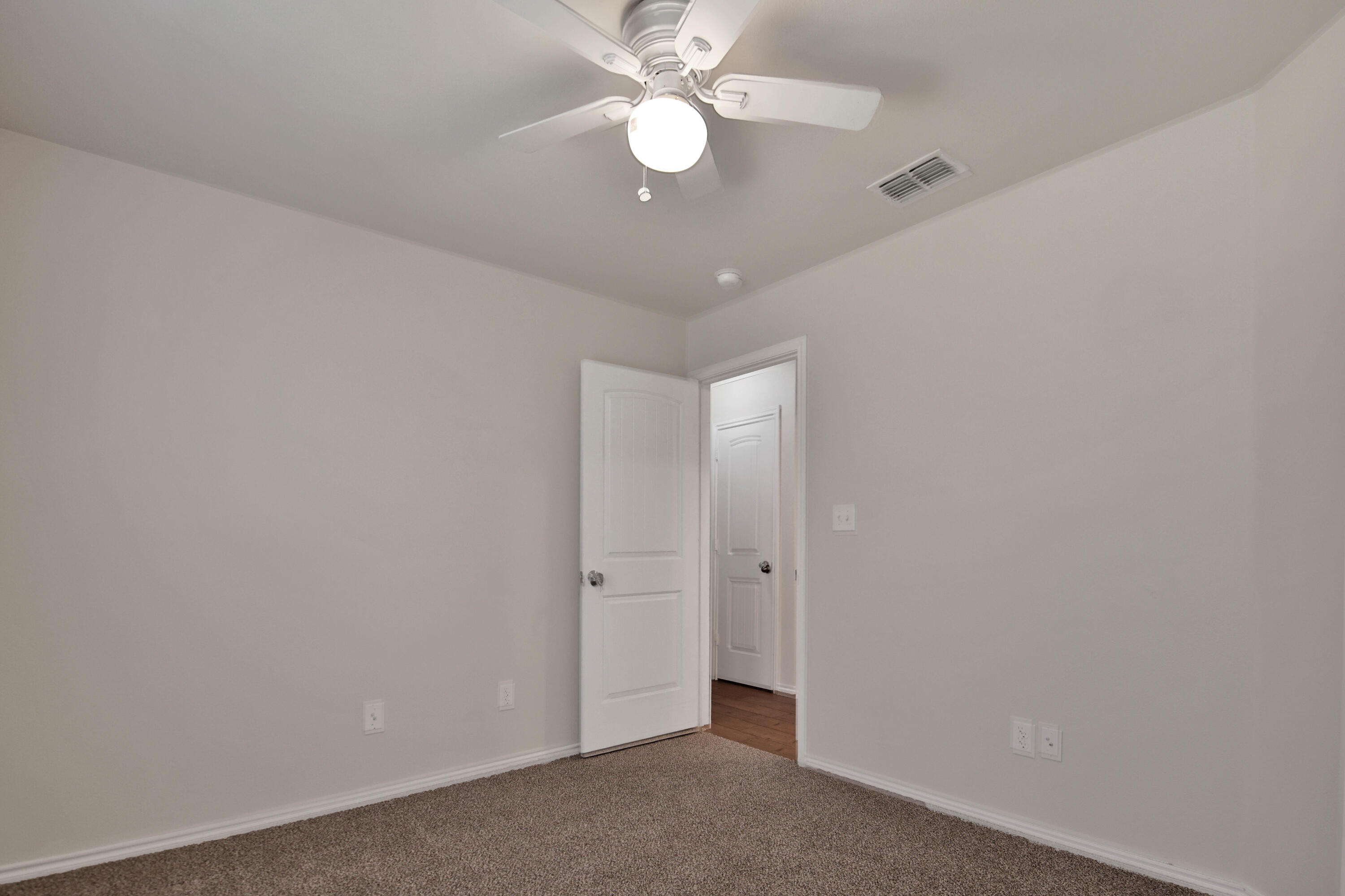6923 96th Street Lubbock, TX 79424 - Photo 32 of 38 IMG_9515