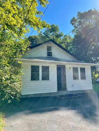 $449,000 | 129 Gypsy Point Road, Leeds, NY 12451