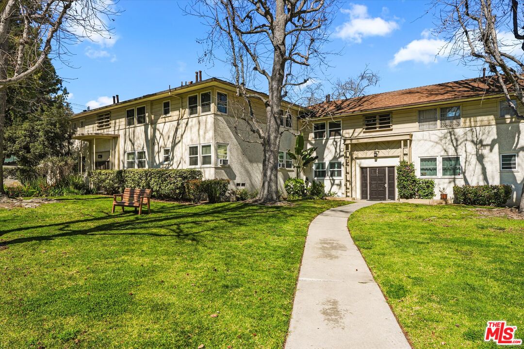 5845 Bowcroft Street, Unit 4 Los Angeles, CA 90016 - Photo 14 of 20