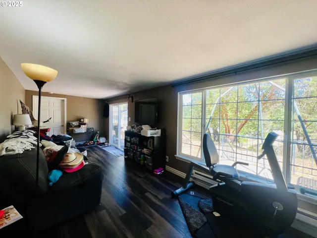 $339,900 | 119 Oakbourne Lane, Winchester, OR 97495