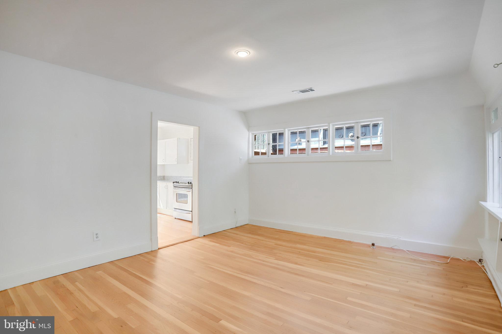 1633 16th Street Northwest Washington, DC 20009 - Photo 104 of 130