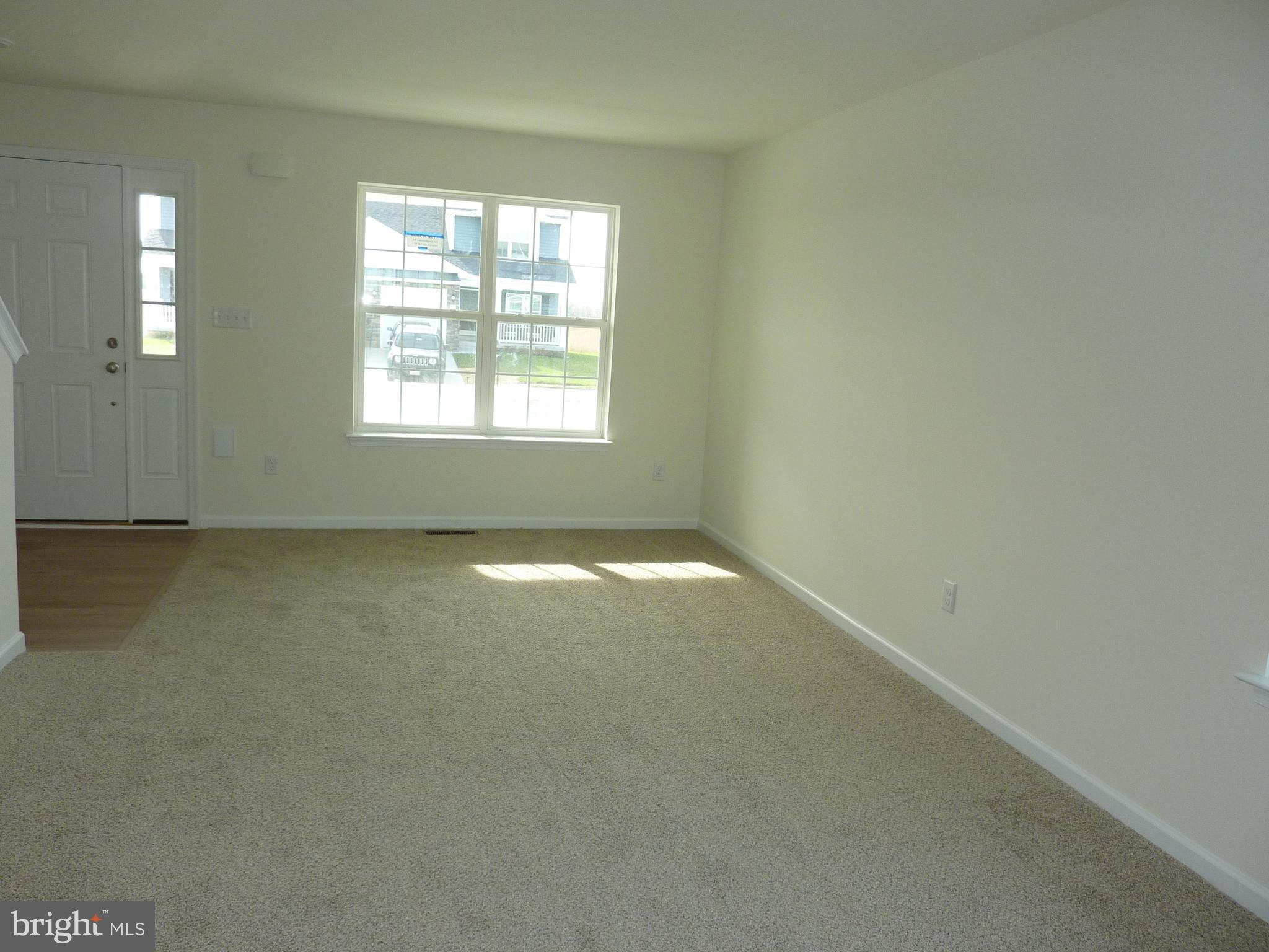 256 Doylestown Road Smyrna, DE 19977 - Photo 5 of 33 Great Room