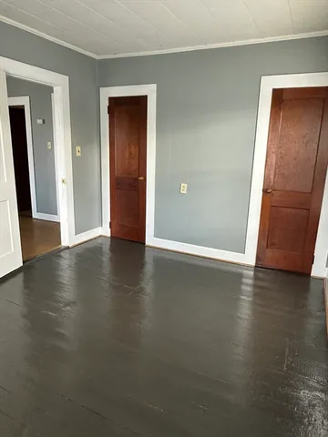 $1,100 | 455 Peckham Street, Unit 2W, Fall River, MA 02721