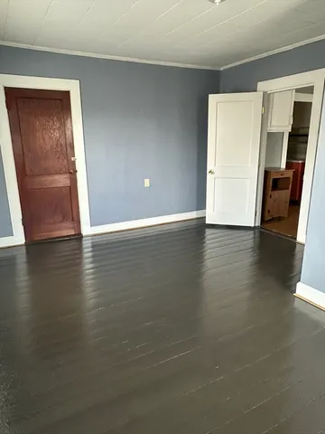 $1,100 | 455 Peckham Street, Unit 2W, Fall River, MA 02721