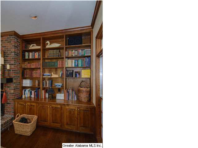 2612 Abingdon Road Birmingham, AL 35243 - Photo 12 of 32
