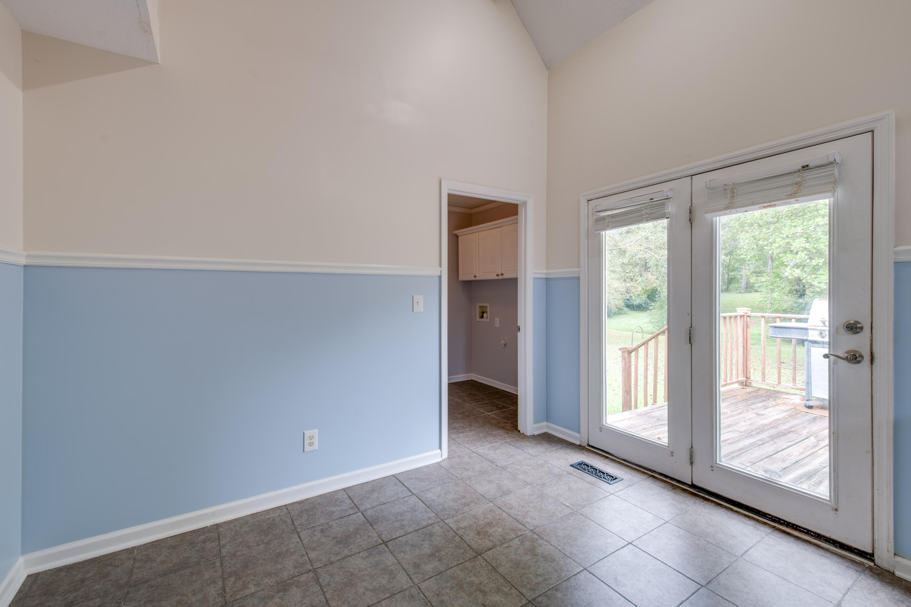 1057 Salem Valley Road Ringgold, GA 30736 - Photo 13 of 26 D85_9449