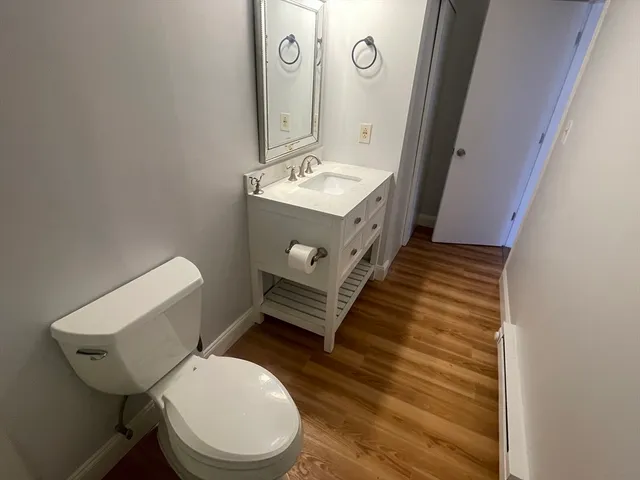 $1,800 | 29 Village Rock Lane, Unit 1, Natick, MA 01760