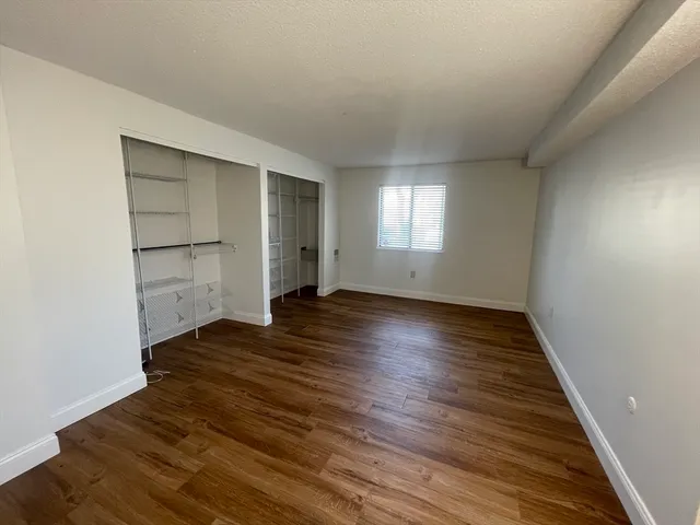 $1,800 | 29 Village Rock Lane, Unit 1, Natick, MA 01760