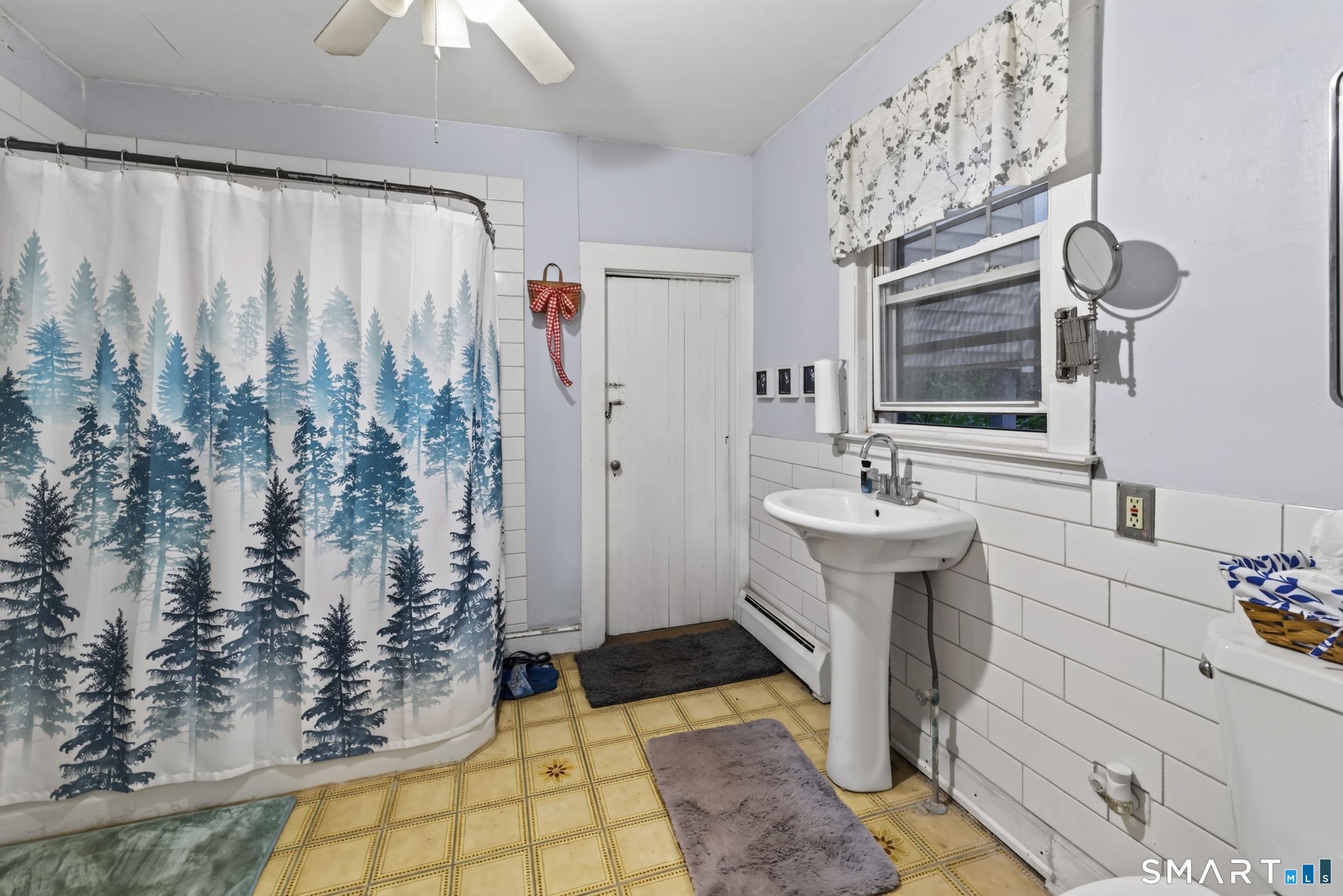483 Hillstown Road Manchester, CT 06040 - Photo 29 of 38 Gallery Image 29