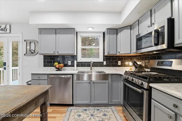 $399,000 | 219 Highland Drive, Stroudsburg, PA 18360