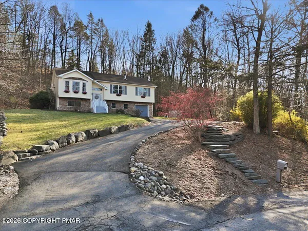 $399,000 | 219 Highland Drive, Stroudsburg, PA 18360