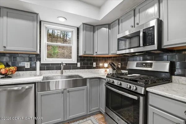 $399,000 | 219 Highland Drive, Stroudsburg, PA 18360