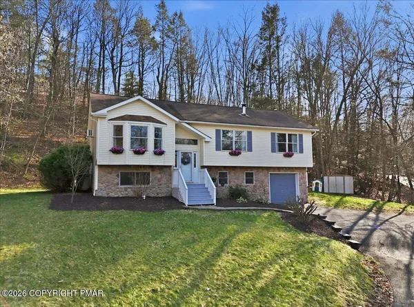 $399,000 | 219 Highland Drive, Stroudsburg, PA 18360