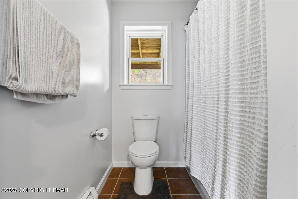 219 Highland Drive Stroudsburg, PA 18360 - Photo 66 of 93 Bathroom 3