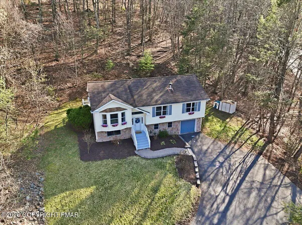 $399,000 | 219 Highland Drive, Stroudsburg, PA 18360