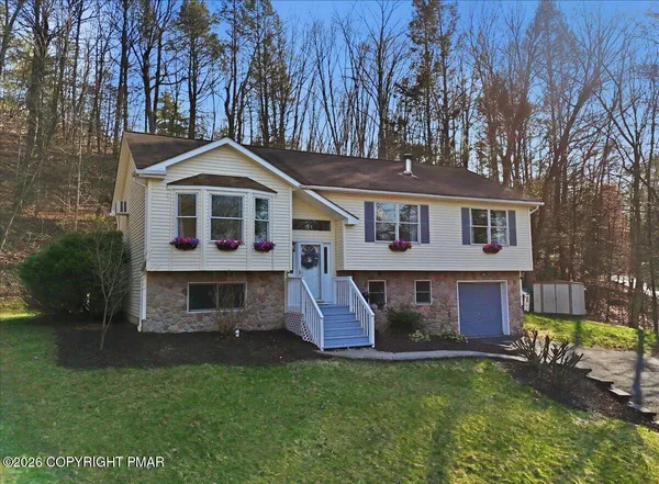 $399,000 | 219 Highland Drive, Stroudsburg, PA 18360
