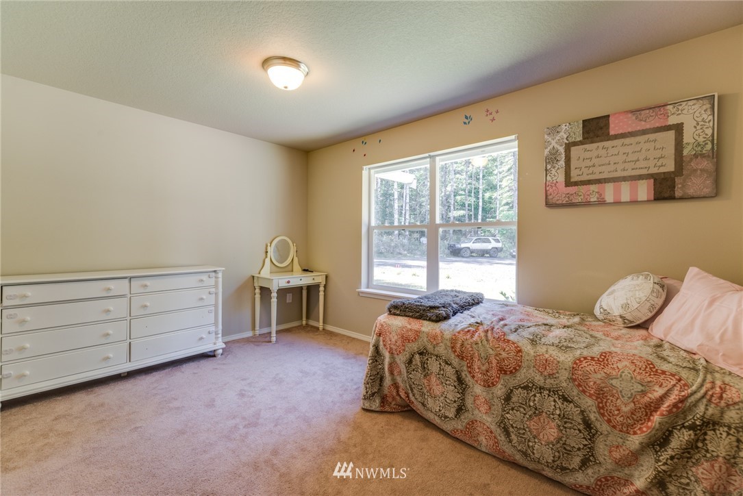 7621 Brown Road Southwest Olympia, WA 98512 - Photo 11 of 19 Gallery Image 11