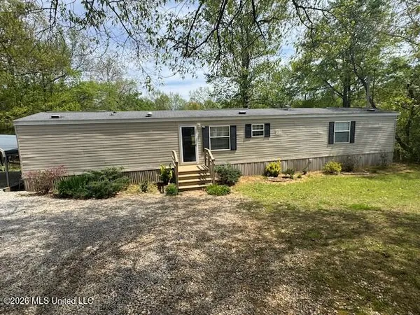 $225,000 | 349 West Cox Road, Byhalia, MS 38611