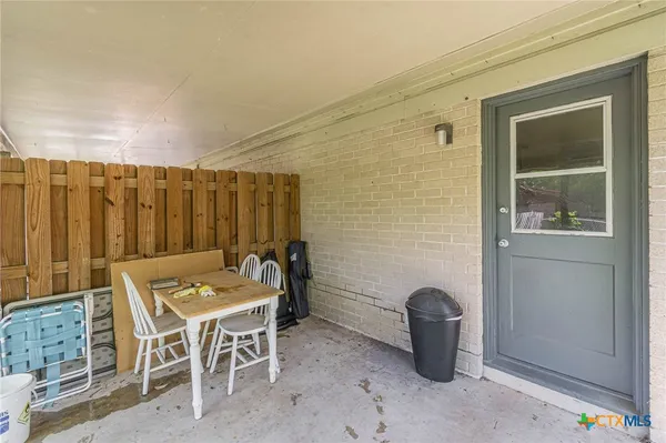 $2,500 | 133 Algarita Road, San Marcos, TX 78666