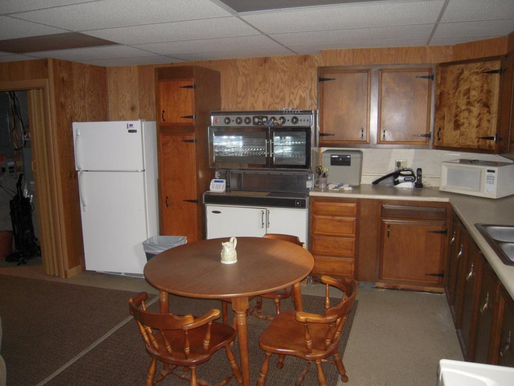 4677 East Bakersfield Road Bakersfield, VT 05450 - Photo 15 of 33