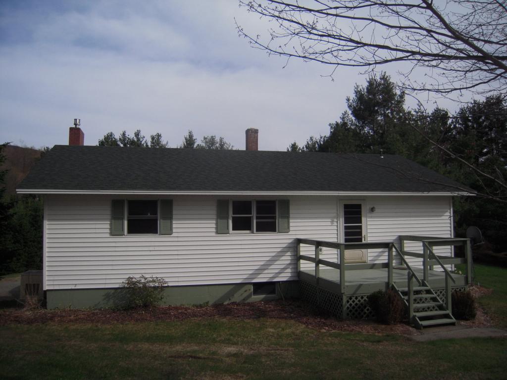 4677 East Bakersfield Road Bakersfield, VT 05450 - Photo 17 of 33