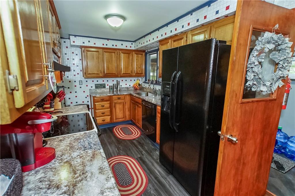 192 Old Mill Road Chalk Hill, PA 15421 - Photo 9 of 23 Gallery Image 9