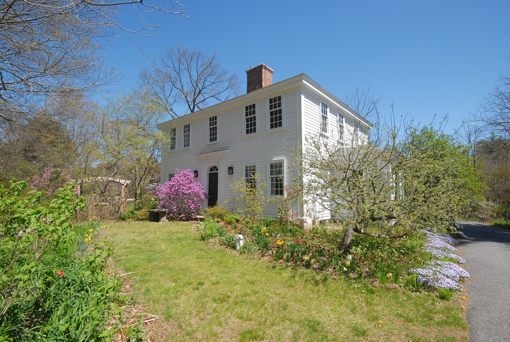 239 Stow Road Harvard, MA 01451 - Photo 1 of 35 Gallery Image 1