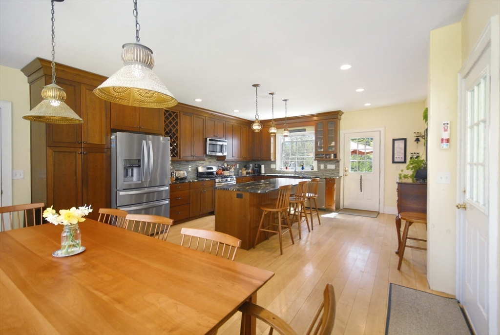 239 Stow Road Harvard, MA 01451 - Photo 16 of 35 Gallery Image 16