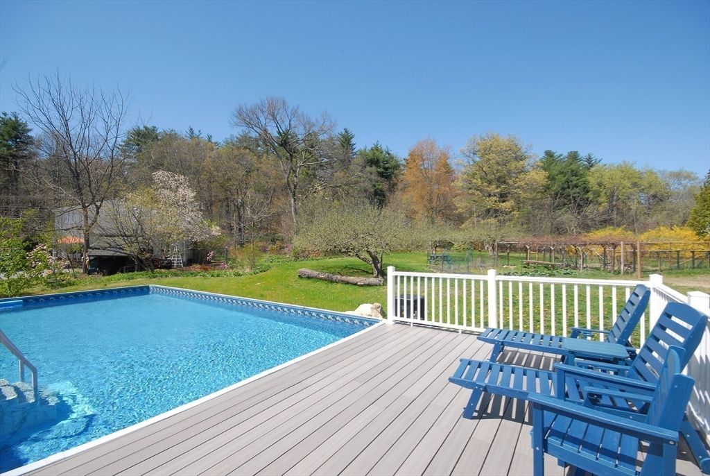 239 Stow Road Harvard, MA 01451 - Photo 9 of 35 Gallery Image 9