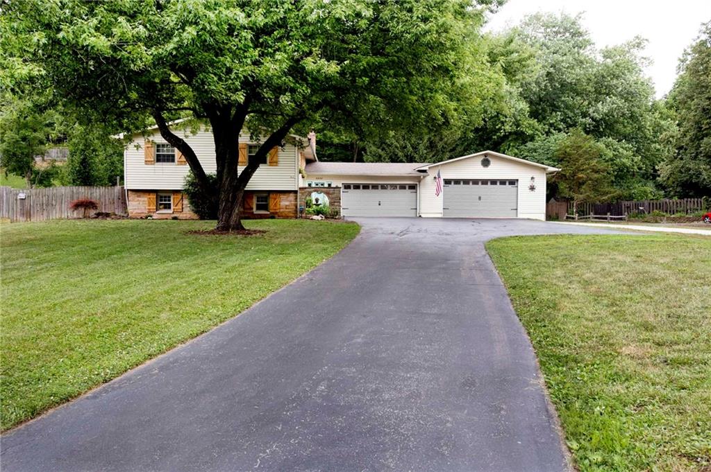 6622 Sargent Road Indianapolis, IN 46256 - Photo 2 of 46 Gallery Image 2